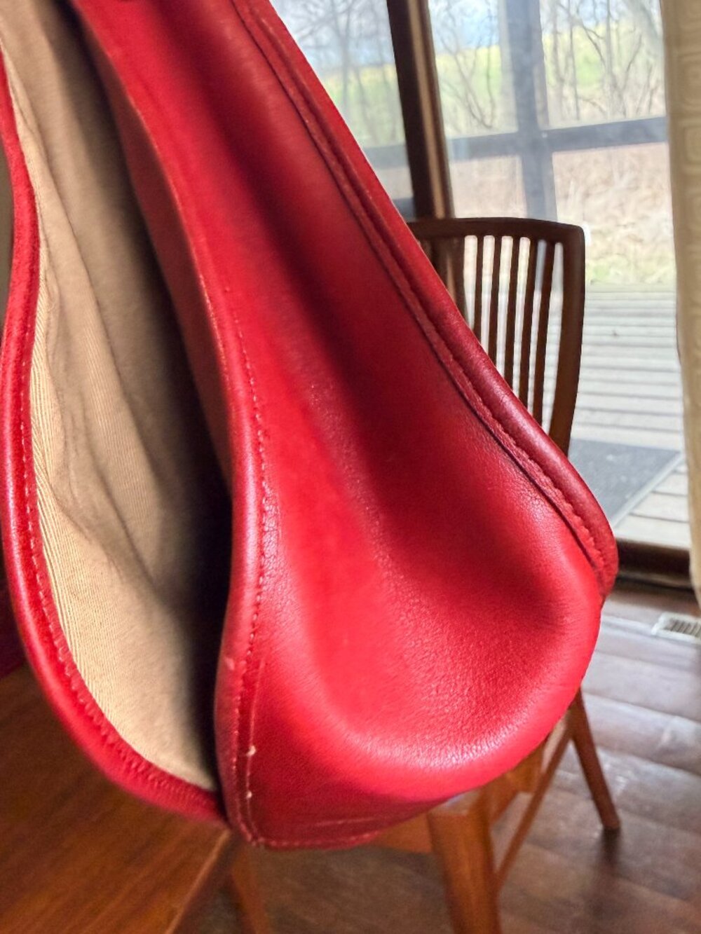 Vintage Coach Legacy Crescent Hobo in Cherry Red 9718 - Picture 3 of 12